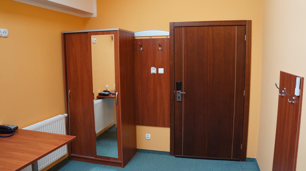 Hotel Sens Mierzyn  Exteriér fotografie